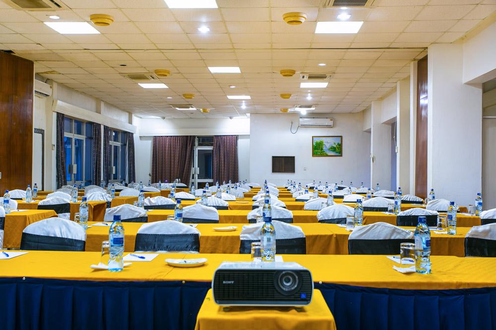 Mombasa Beach Hotel Exteriör bild